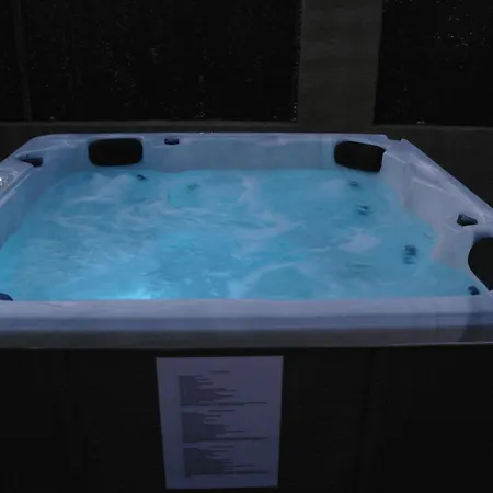 Villa Casa Ceci @ Golf & Jacuzzi *